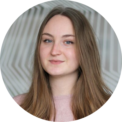 Michaela Gombárová, менеджер по работе с клиентами